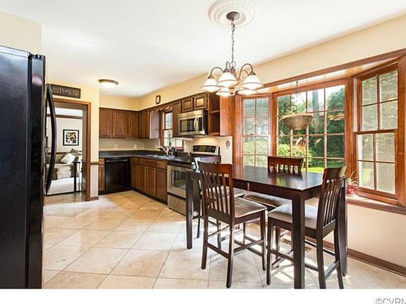 5th image of 11211 Lady Slipper Ln