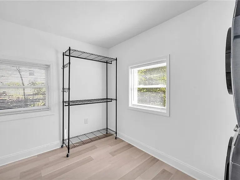 315 Evans St — Photo 22