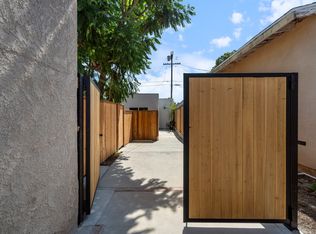 5138 S Hillcrest Dr, Los Angeles, CA 90043