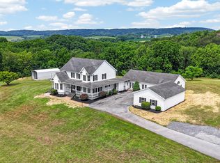 2709 Mahantongo Creek Rd, Dalmatia, PA 17017