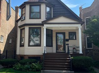 1923 W Eddy St #2, Chicago, IL 60657