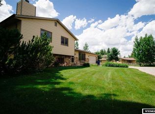 1936 Willow Creek Rd, Casper, WY 82604