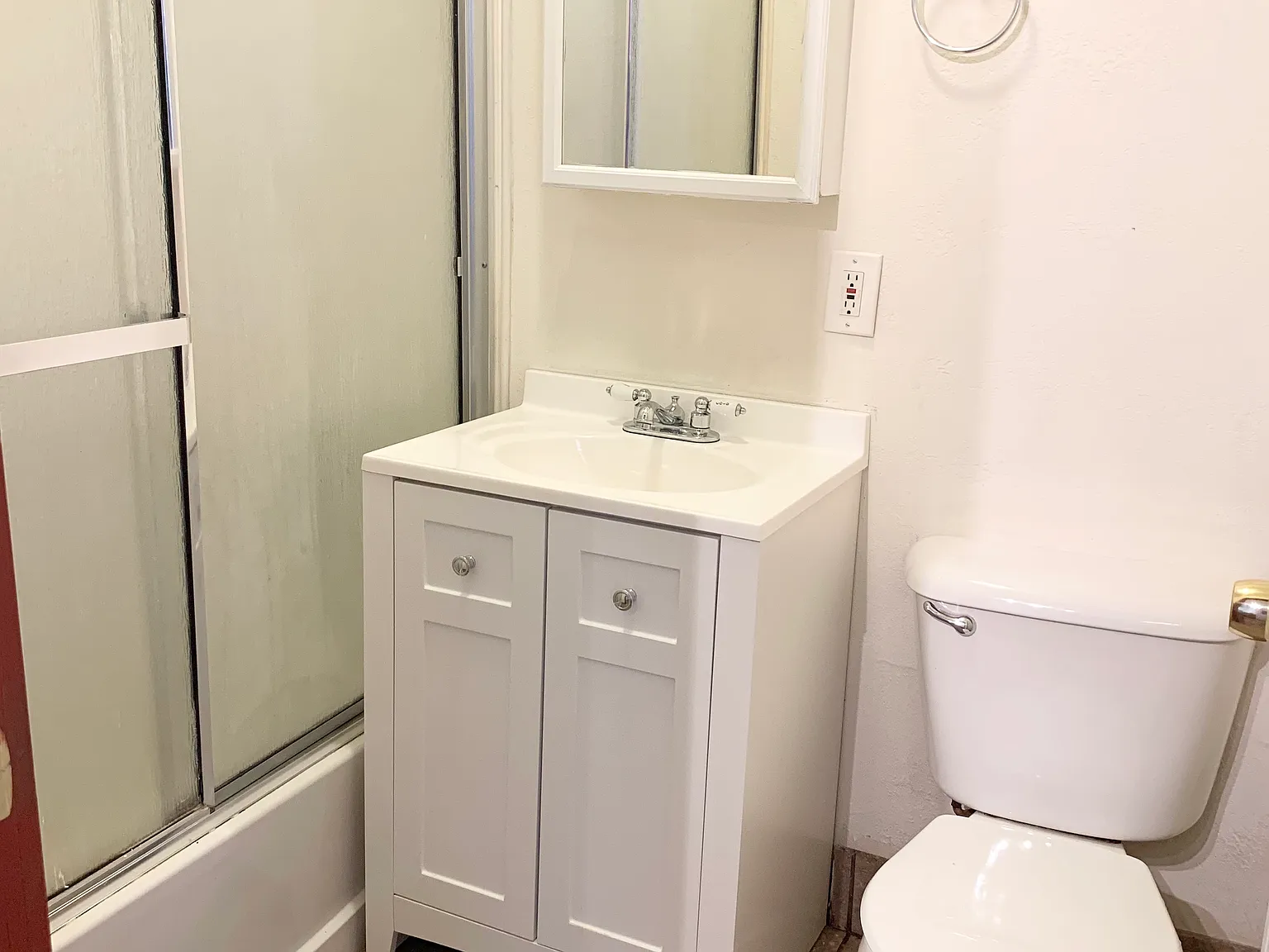 2 bed, 700 sqft, $1,195 — Photo 4