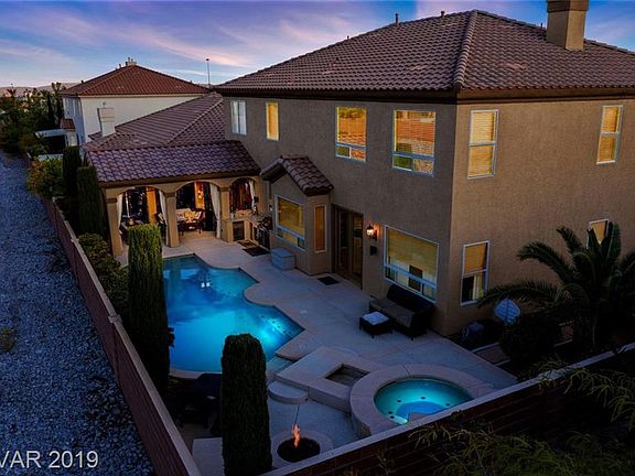 2nd image of 9486 Verneda Ct