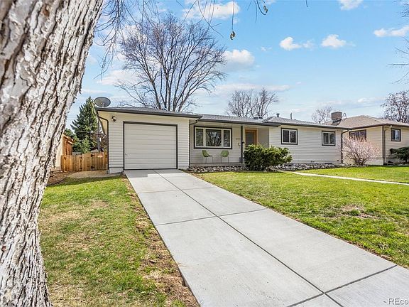 3rd image of 4632 E Arkansas Avenue