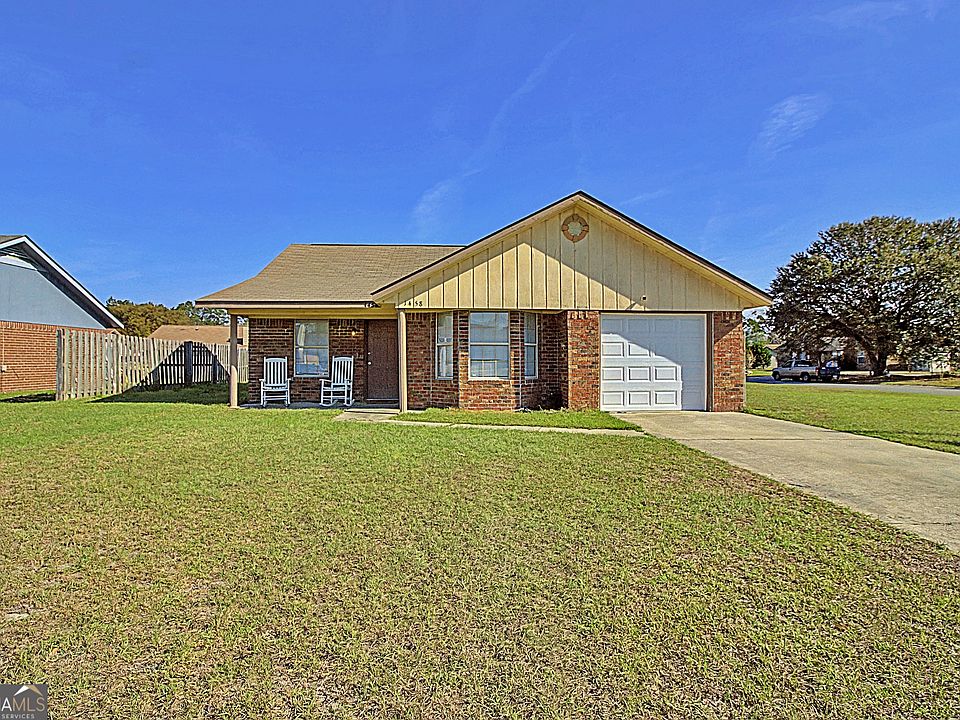 1st image of 1458 Victory Cir