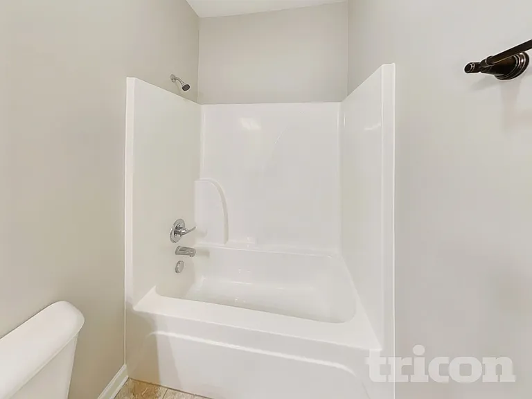 110 Cottage Trce — Photo 15
