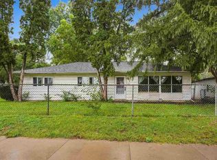 1400 Deforest Ave, Iowa City, IA 52240