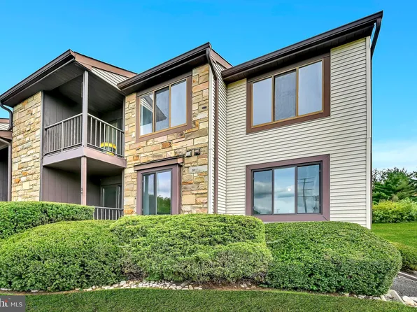 41 Bozarth Ct, Hamilton, NJ 08690