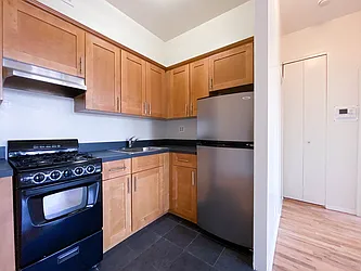 Rented by City Connections Realty