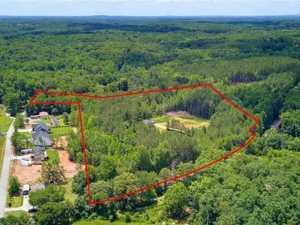 1217 Pleasant Hill Rd, Landrum, SC 29356