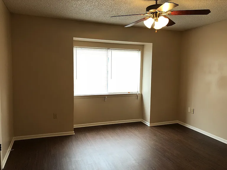 8845 Gsri Ave — Photo 7