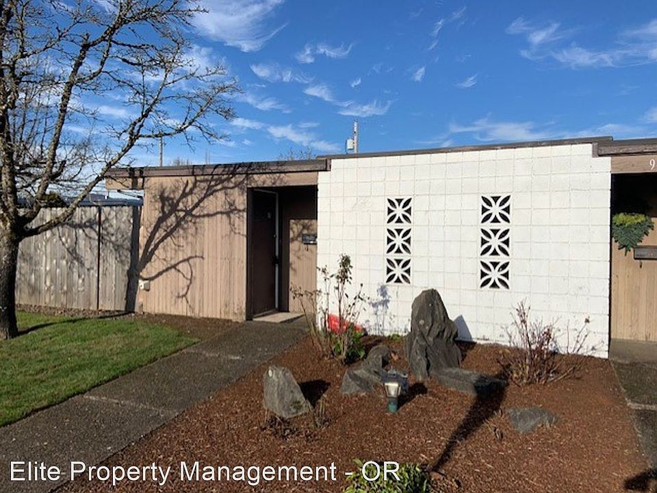 1st image of 941 NW Grant Ave #9346405