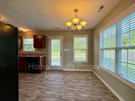 5th image of 478 Cape Fear Rd