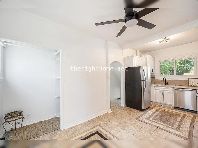 3918 S 14th St — Photo 10