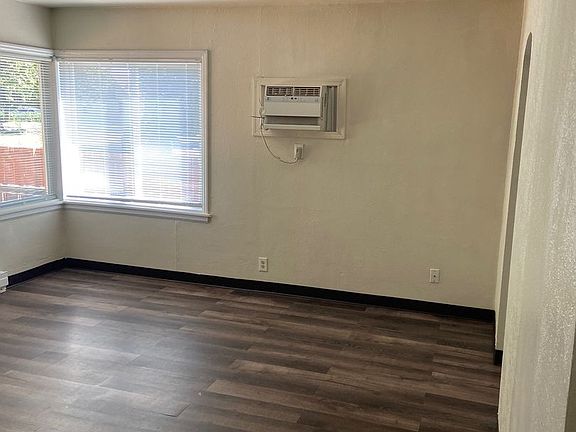 3rd image of 808 S 2nd Ave Unit A