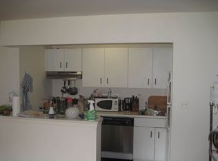 7536 Grand Central Pkwy APT B, Forest Hills, NY 11375