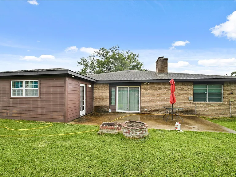 10431 Odessa Dr — Photo 28