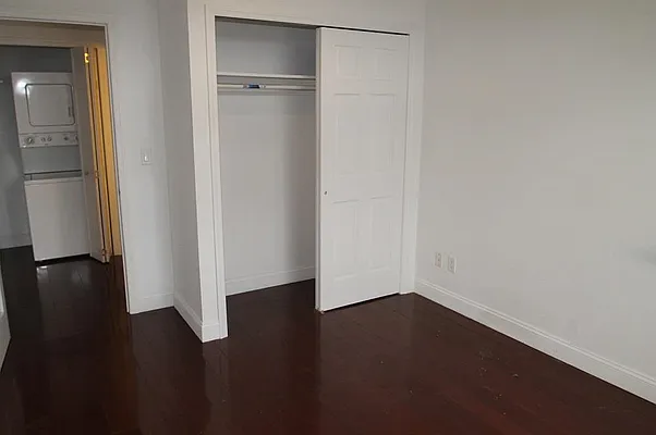 Rented by Paramount Realty Management | media 9