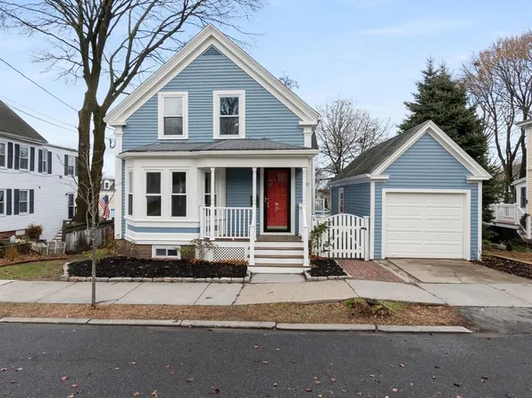 20 Walnut St, Newburyport, MA 01950