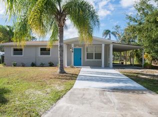 178 Lakeside Dr, Sanford, FL 32773