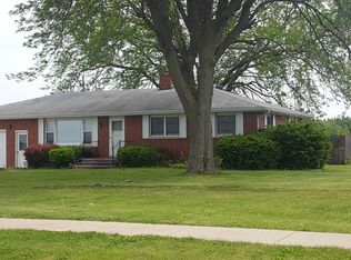 503 N 1st St, Alpha, IL 61413