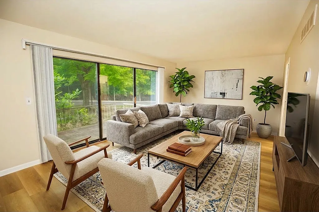 3 bed, 2.5 bath, 1412 sqft, $2,250 — Photo 1