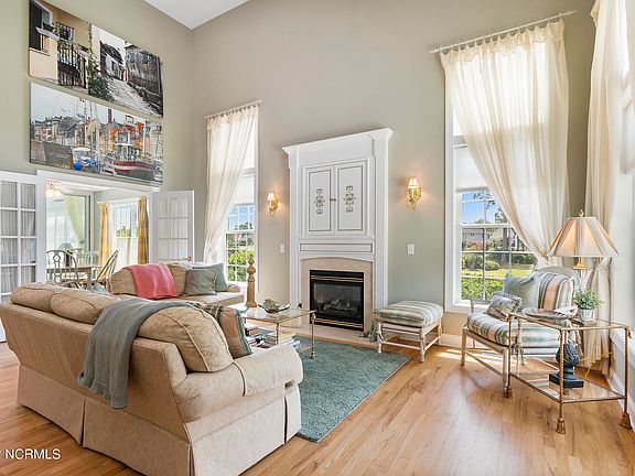 5th image of 4178 Shearwater Way SE