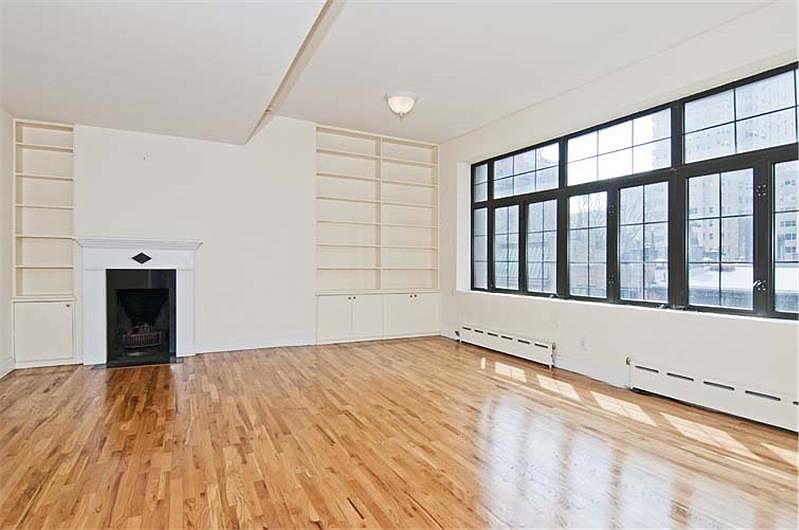 1st image of 5 E 10th St APT 5S