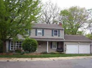 109 Bay Shore Dr, Decatur, IL 62521