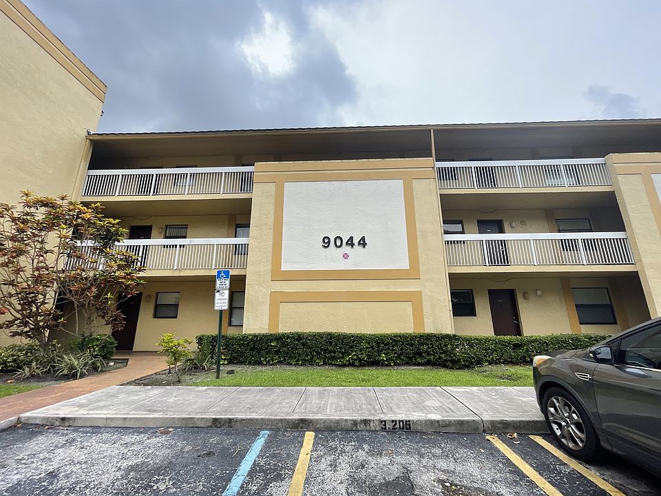 1st image of 9044 NW 28th Dr #3-106-1