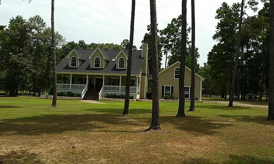 1st image of 10103 Hennelly Dr