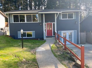 2118 E 60th St, Tacoma, WA 98404