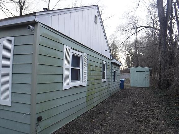 3rd image of 209 Wallace Ave