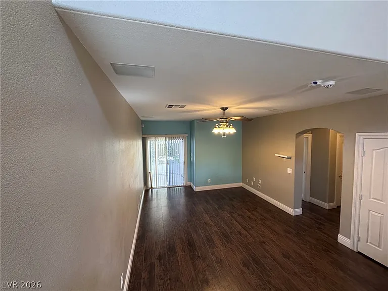 8650 Treasure Trove St — Photo 12