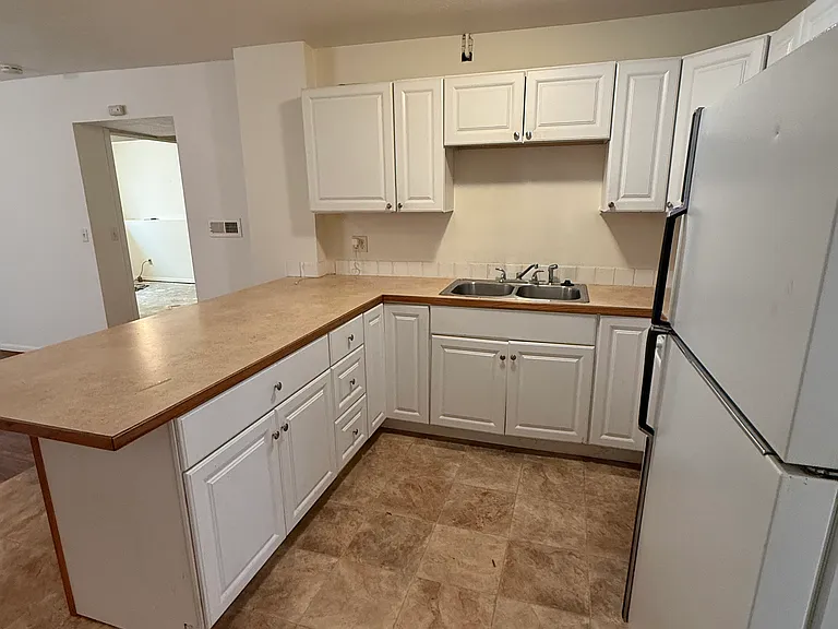2334 W College Ave #2 — Photo 12