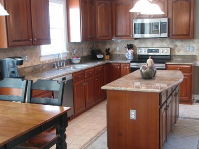 5513 Marsh Light Ln, Moseley, VA, 23120