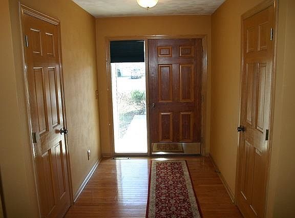4th image of 4824 Pine Al Dr