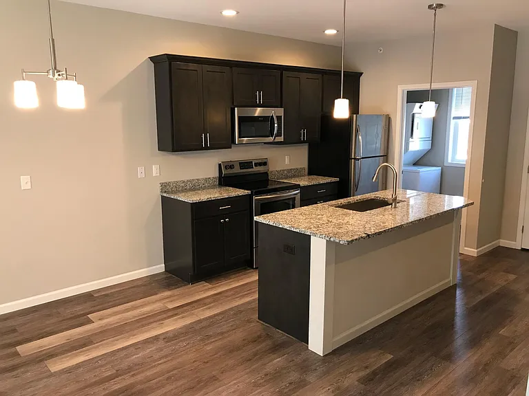 2076 Community Ln #207 — Photo 2