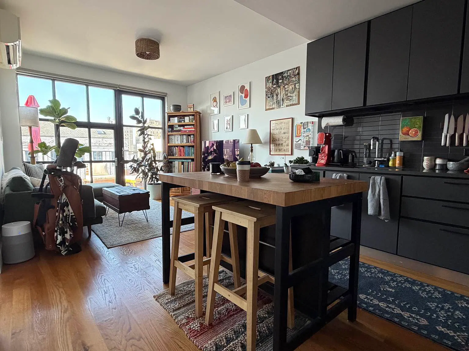 1040 Dean Street — Photo 3