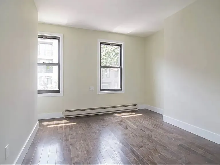 199 Freeman St #2F — Photo 7