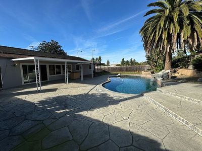 1463 Heidi Cir, Vista, CA, 92084