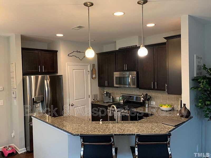 2434 Baslow Dr Apex, NC Zillow Apartments for Rent in Apex