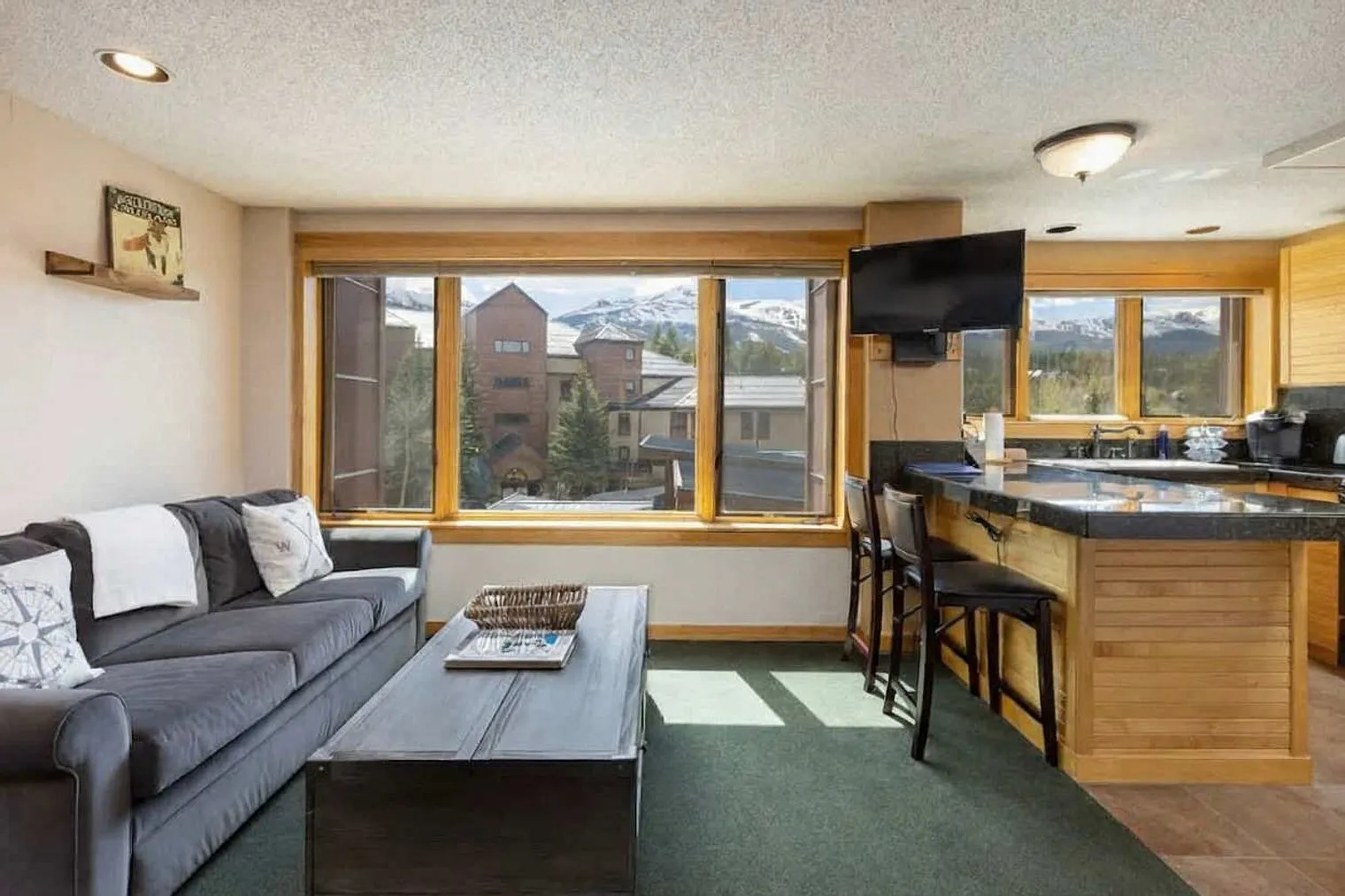 Studio, 1.0 bath, $2,983 — Photo 2