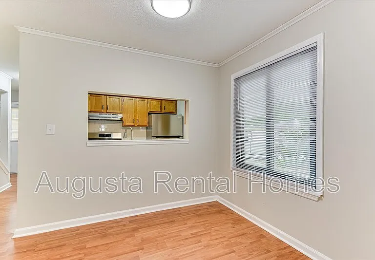 208 W Buena Vista Ave #1 — Photo 9