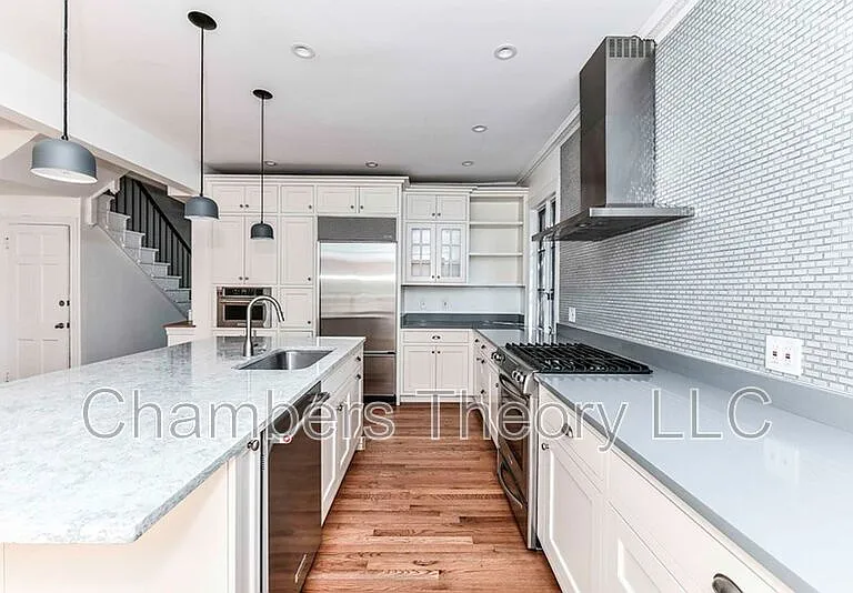 3222 Klingle Rd NW — Photo 10