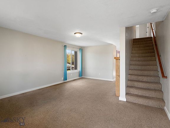 3rd image of 150 Covey Ct Unit A