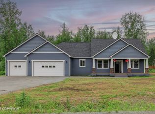 7842 N Showers St, Palmer, AK 99645