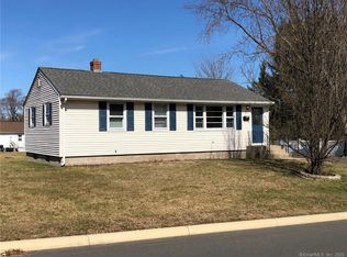 68 Gowin Rd, Middletown, CT 06457