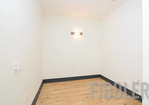 Rented by The KCI Group | media 31